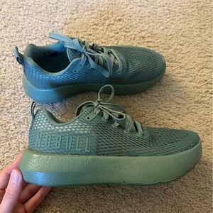 NOBULL Women’s Mesh Drive- cedar 7